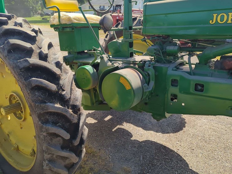john-deere-a-image-12