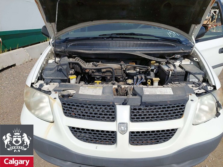 2002-dodge-caravan-image-17