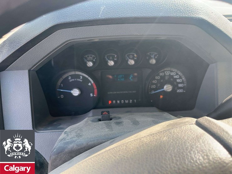 2015-ford-f550-image-14
