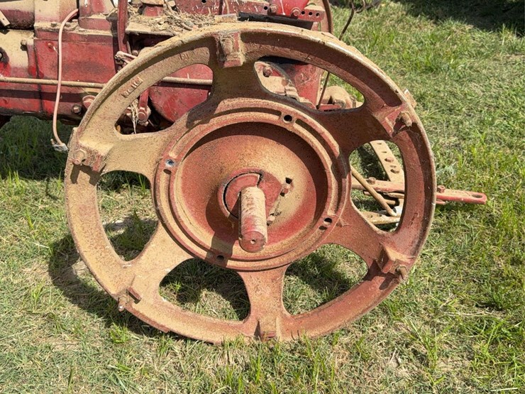 farmall-h-image-35