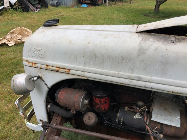 ford-8n-image-14
