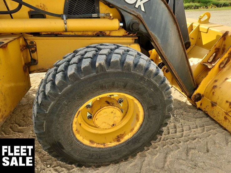 2015-deere-410k-image-27