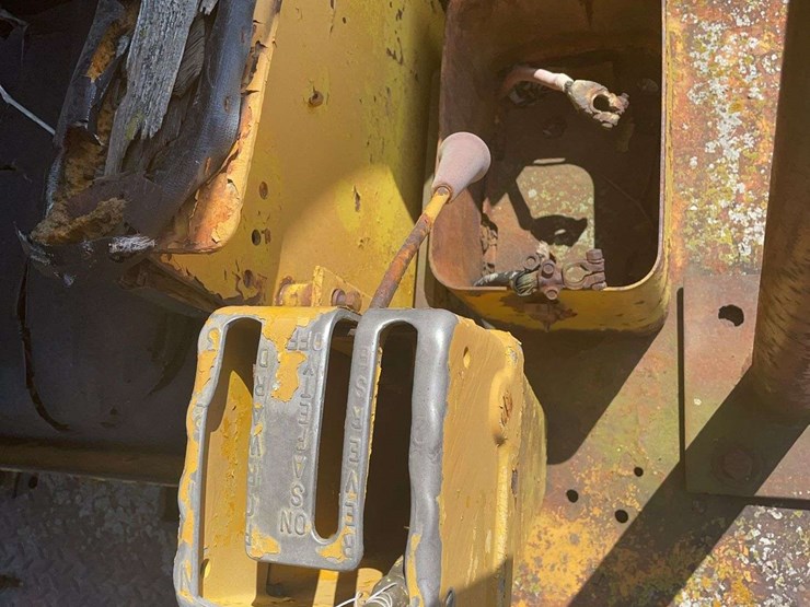 caterpillar-d8-image-40