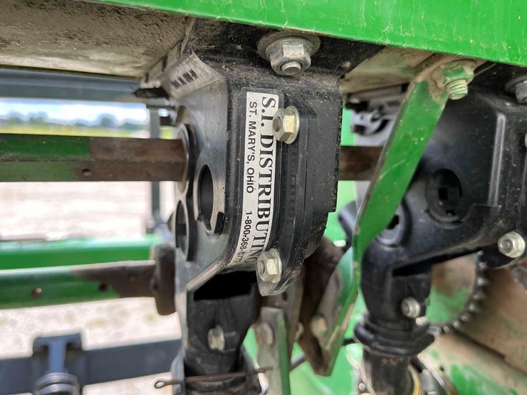 john-deere-750-image-5