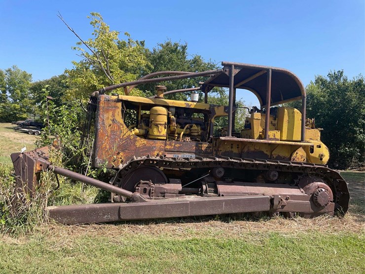 caterpillar-d8-image-2