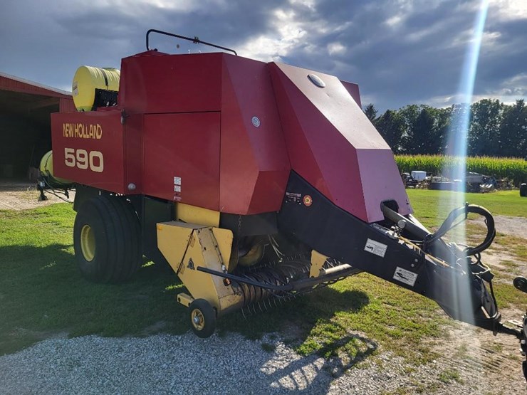 1997-new-holland-590-image-7