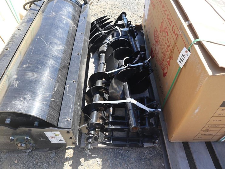 pallet-mini-excavator-attachments-image-2