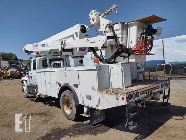 2008-international-durastar-4300-image-47