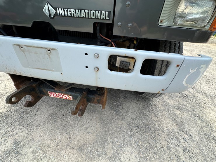 2000-international-4700-image-34