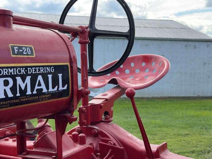 farmall-f-20-image-64