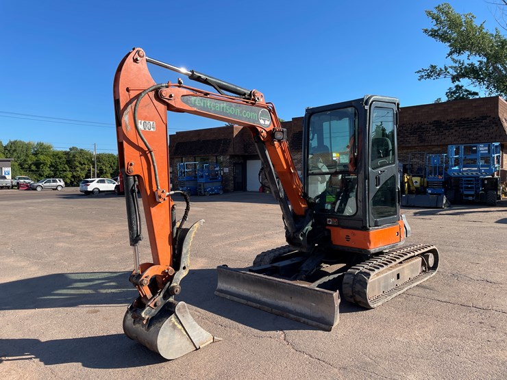 2019-hitachi-zx35u-image-1
