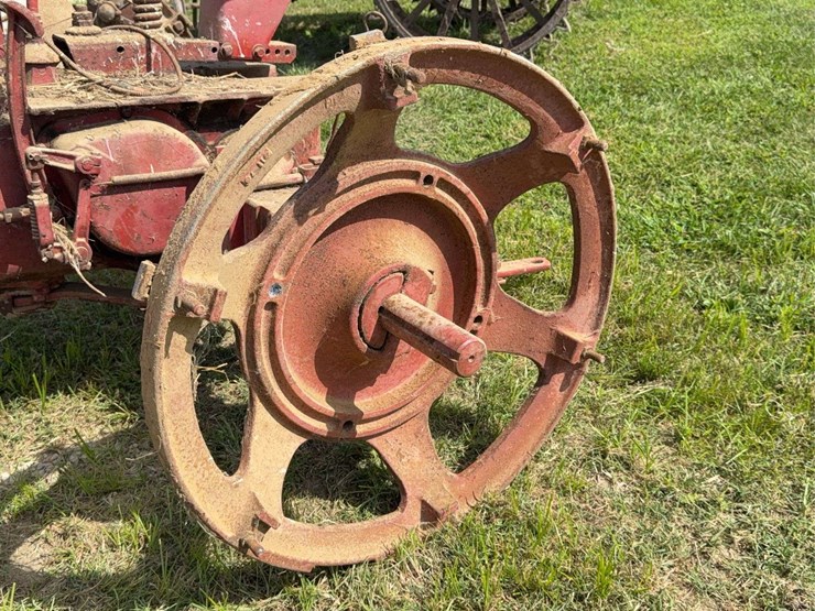 farmall-h-image-34