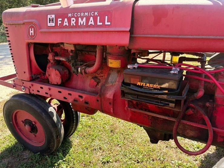 1939-farmall-h-tractor-image-8