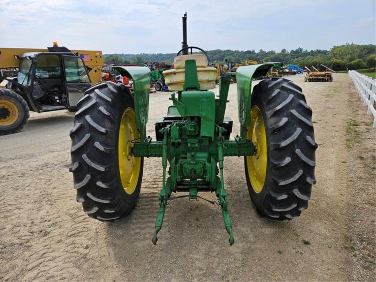 1972-john-deere-3020-image-4
