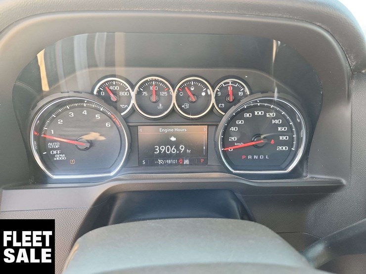 2021-chevrolet-silverado-1500-image-9