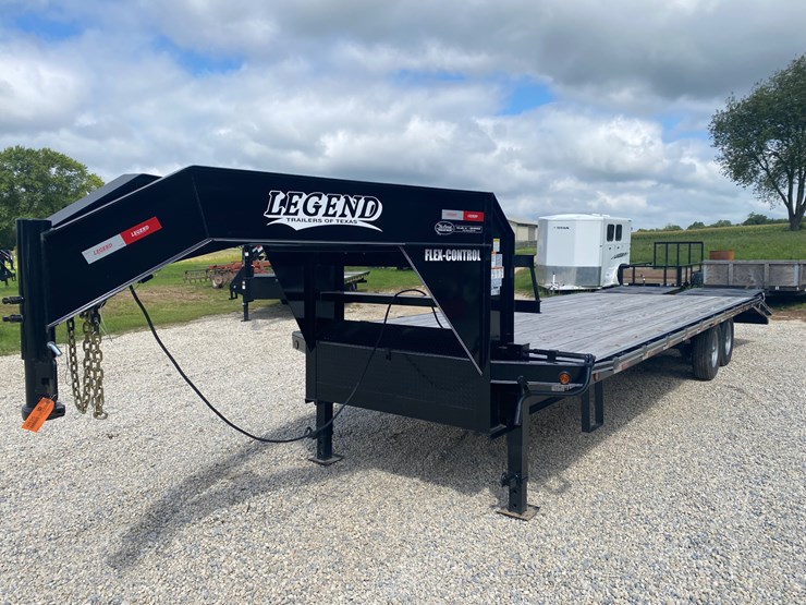 #3000-•-2023-legend-trailer-(helenville,-wi)-(has-wi-title)-image-2