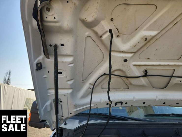 2016-ford-f550-image-28
