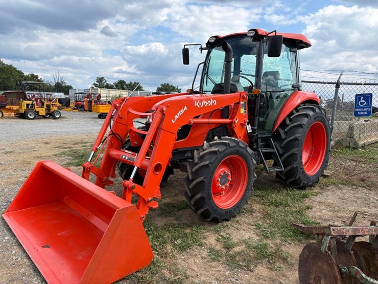 2022-kubota-m7060-image-1