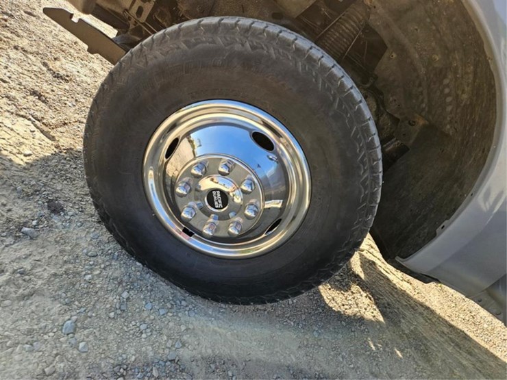 2001-ford-350-image-53