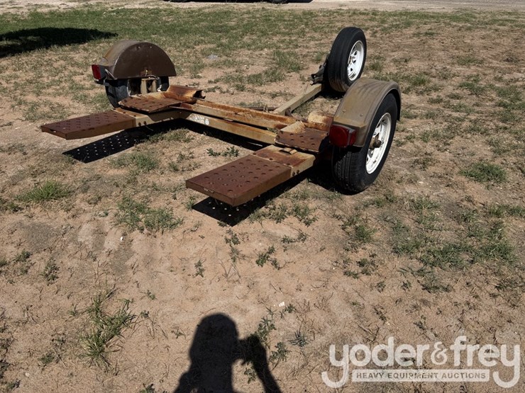 single-axle-tow-dolly-image-6