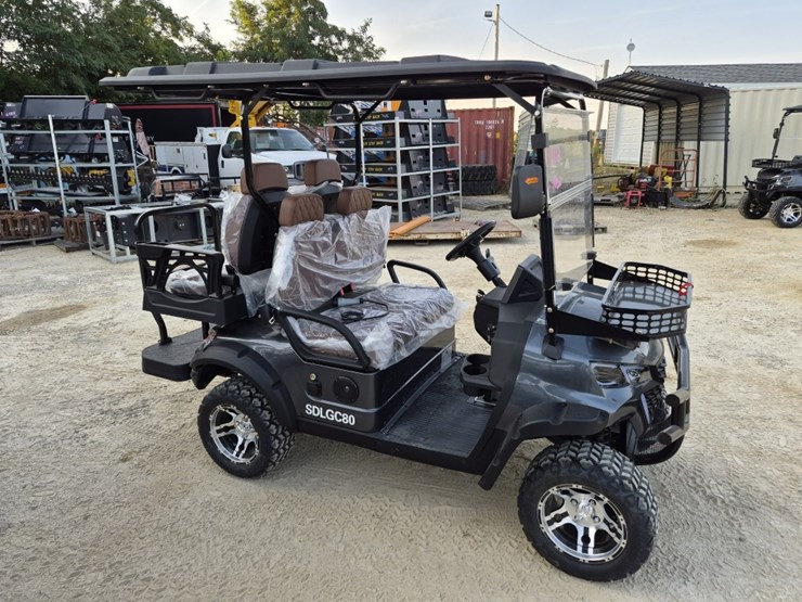 sdlanch-4-passenger-golf-cart-image-4