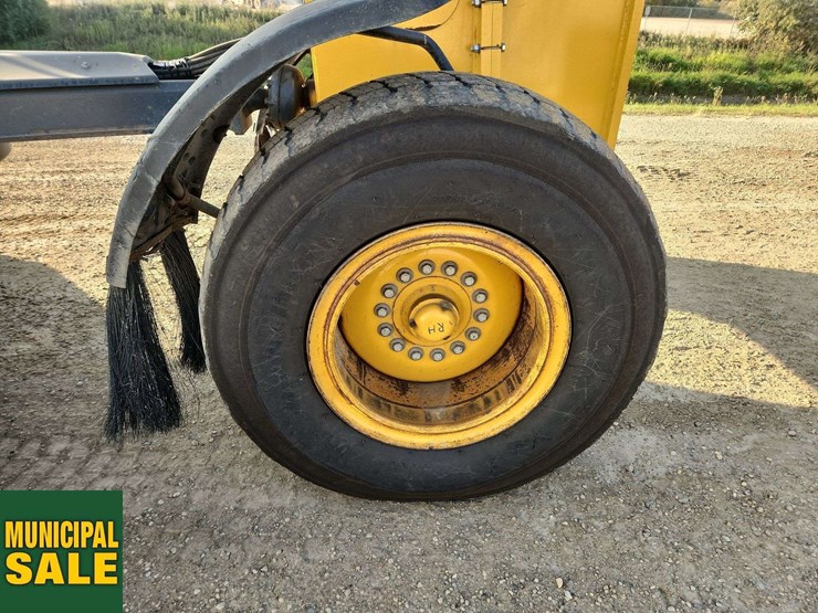 john-deere-770-image-36