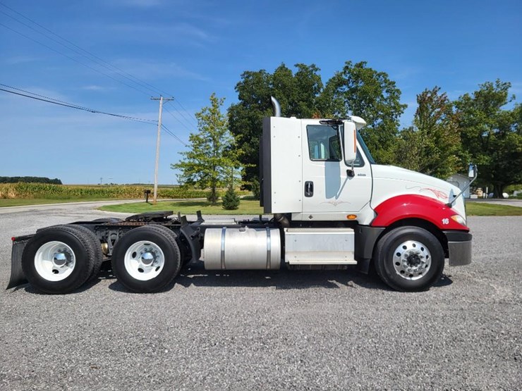 2016-international-prostar-image-2
