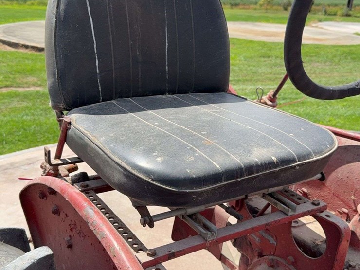 farmall-super-a-image-33