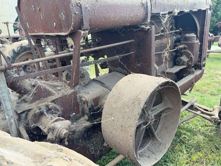 mccormick-deering-10-20-image-57