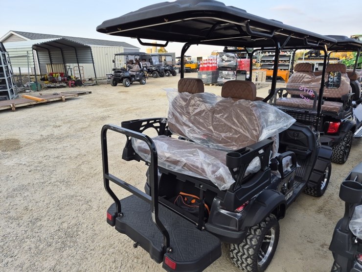 sdlanch-4-passenger-golf-cart-image-4