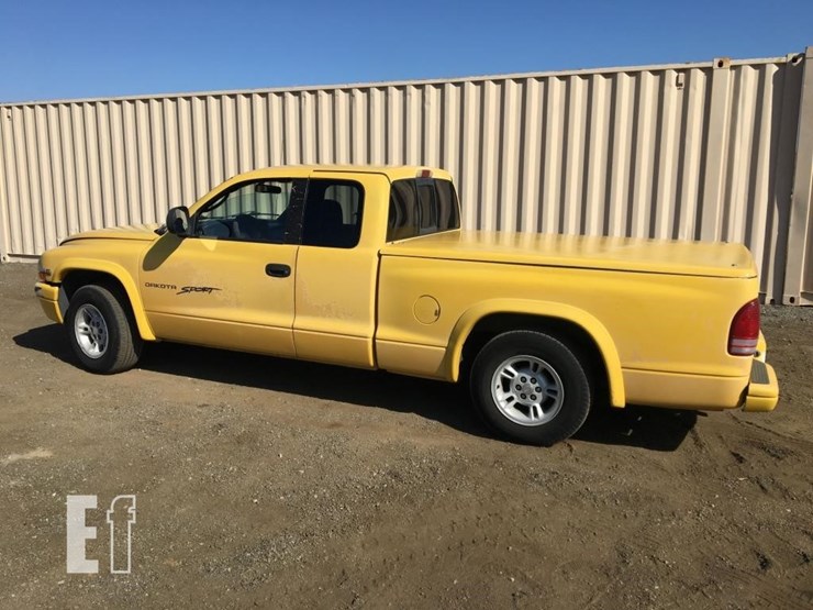 2000-dodge-dakota-sport-image-4