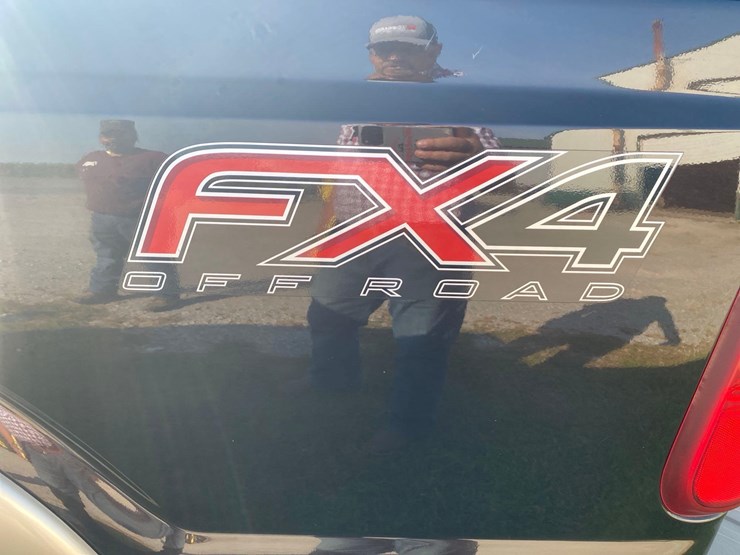 2013-ford-f250-king-ranch-image-43