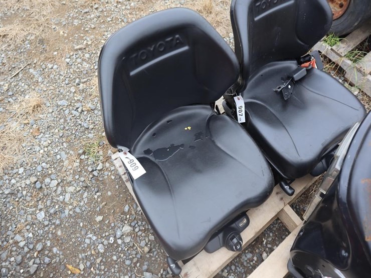 tractor-seat-image-1