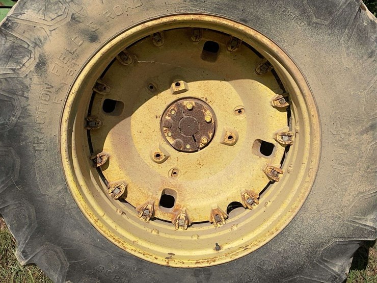 john-deere-4620-image-52