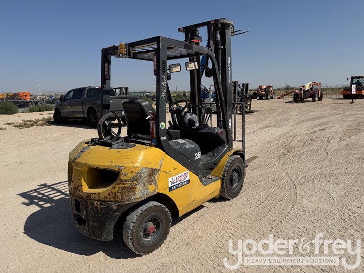 2020-komatsu-fg25t-16-image-5