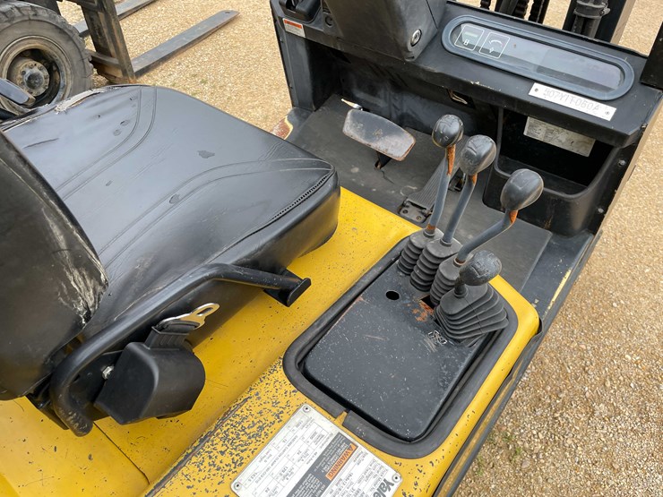 #432-•-yale-cushion-tire-forklift-(shawano,-wi)-image-21