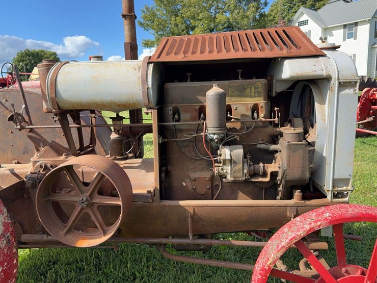 mccormick-deering-10-20-image-39