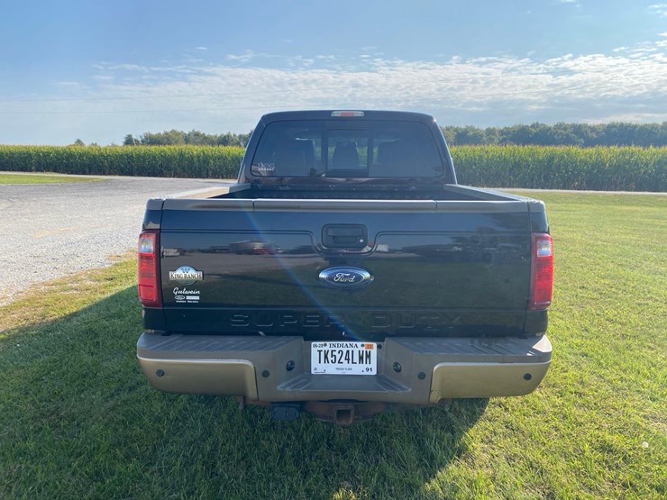 2013-ford-f250-king-ranch-image-3