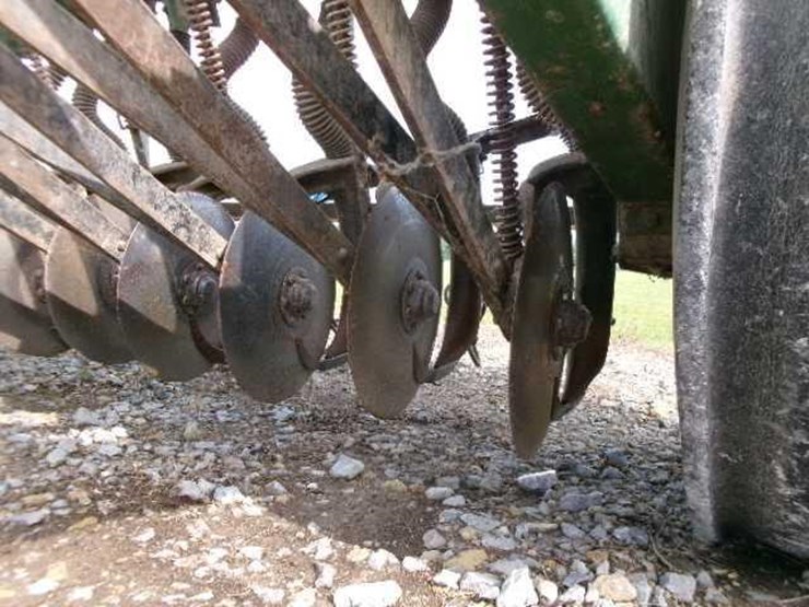 john-deere-8300-image-13