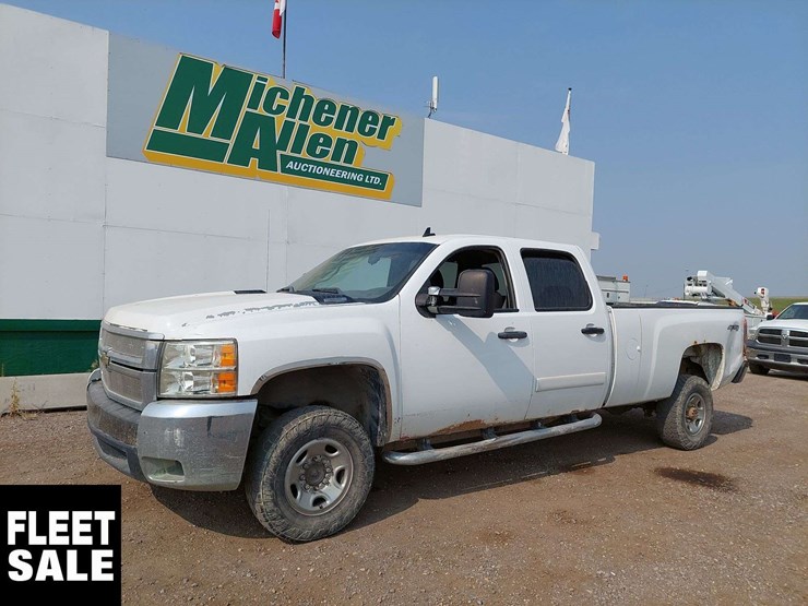 2009-chevrolet-silverado-2500hd-image-1