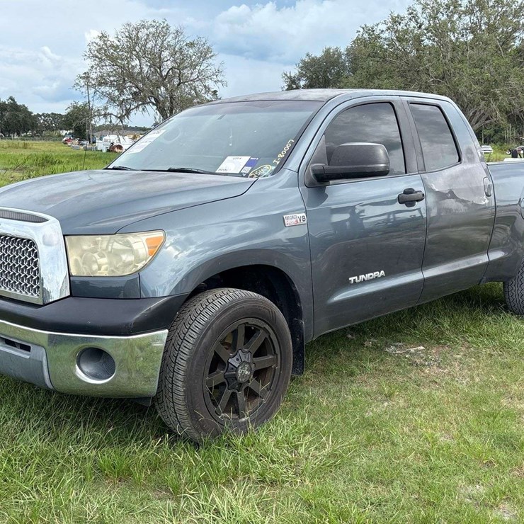 2008 TOYOTA TUNDRA