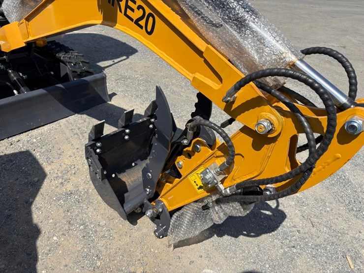 yanmar-ire20-mini-excavator-image-5