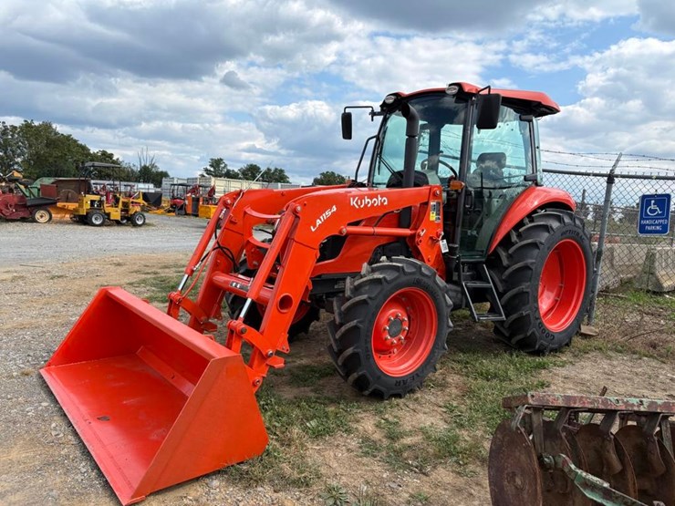 2022-kubota-m7060-image-2