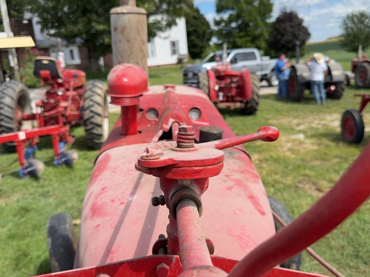 farmall-super-m-image-53