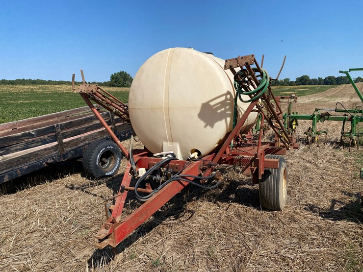 field-sprayer-image-3