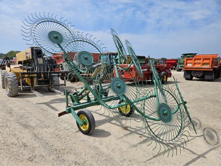 john-deere-702-image-3
