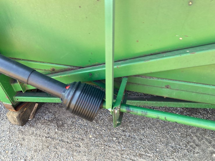 john-deere-844-image-34