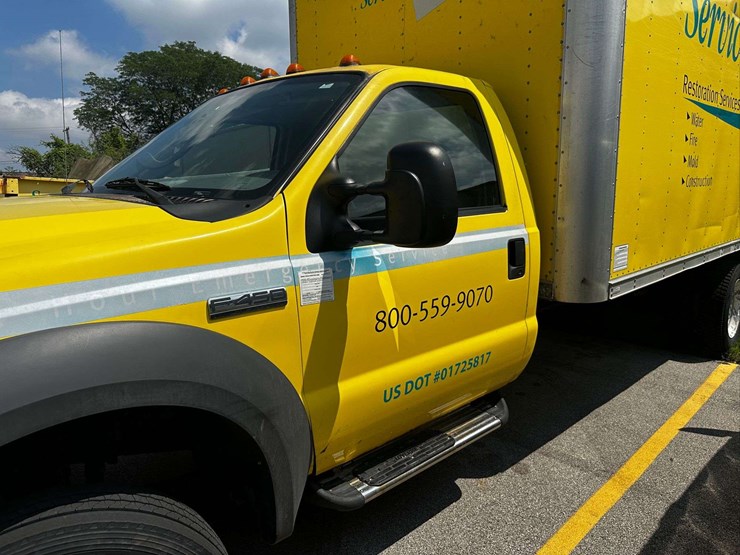 2005-ford-box-truck---blown-engine---will-need-towed---vin-#-1-fdxf46y05eb77980-image-13