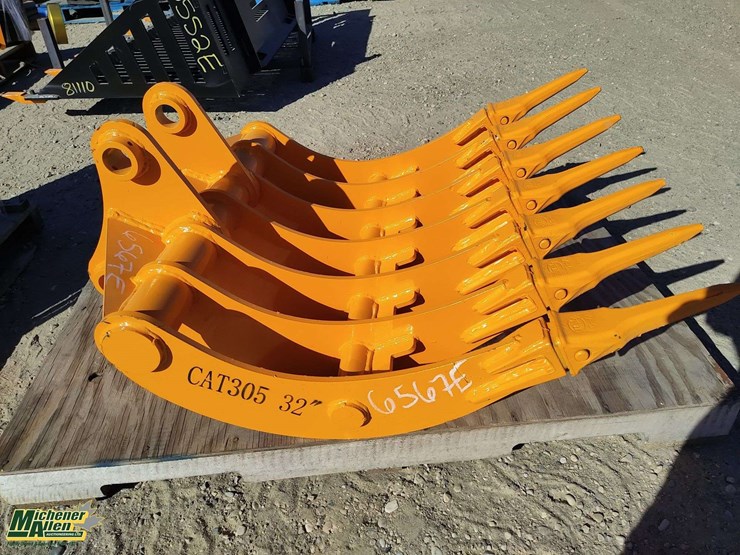 caterpillar-305-image-6