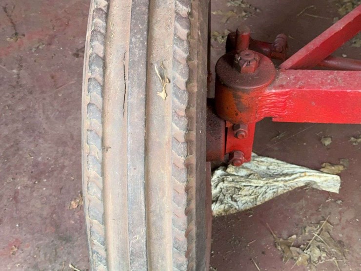 co-op-tractor-image-15
